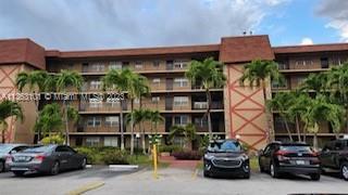 Photo of 6575 W 4th Ave #502 in Hialeah, FL