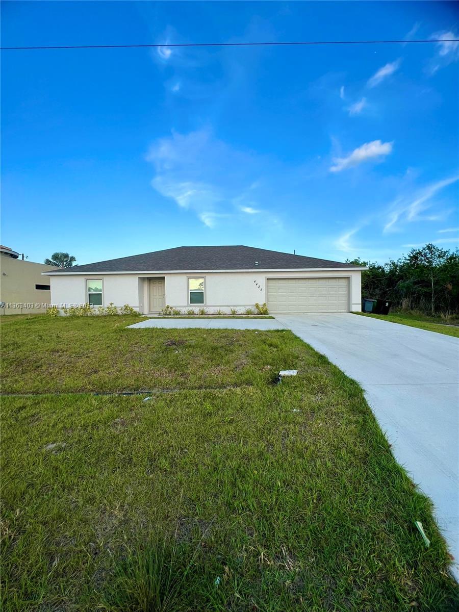 Photo of 4425 SW Rosser Blvd in Port St Lucie, FL