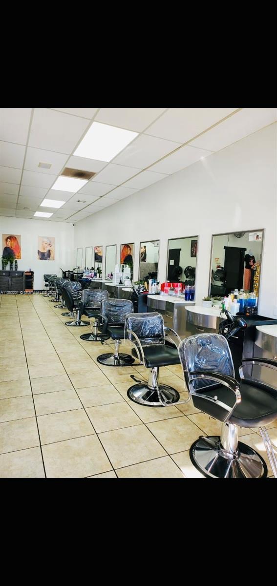 Photo of 11276 Pines Blvd in Pembroke Pines, FL
