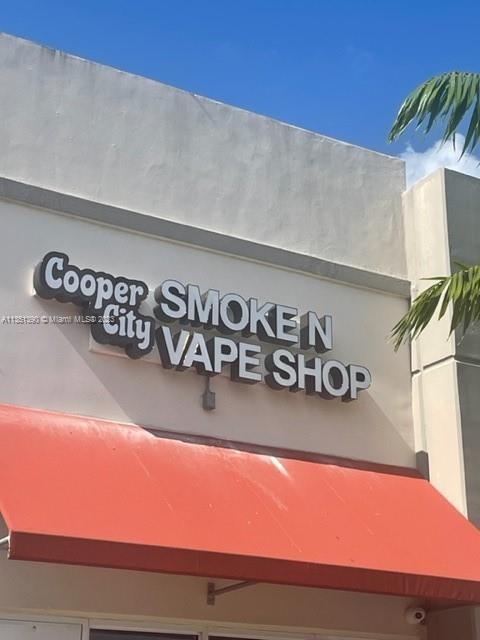 Photo of 9620 Stirling Rd in Cooper City, FL