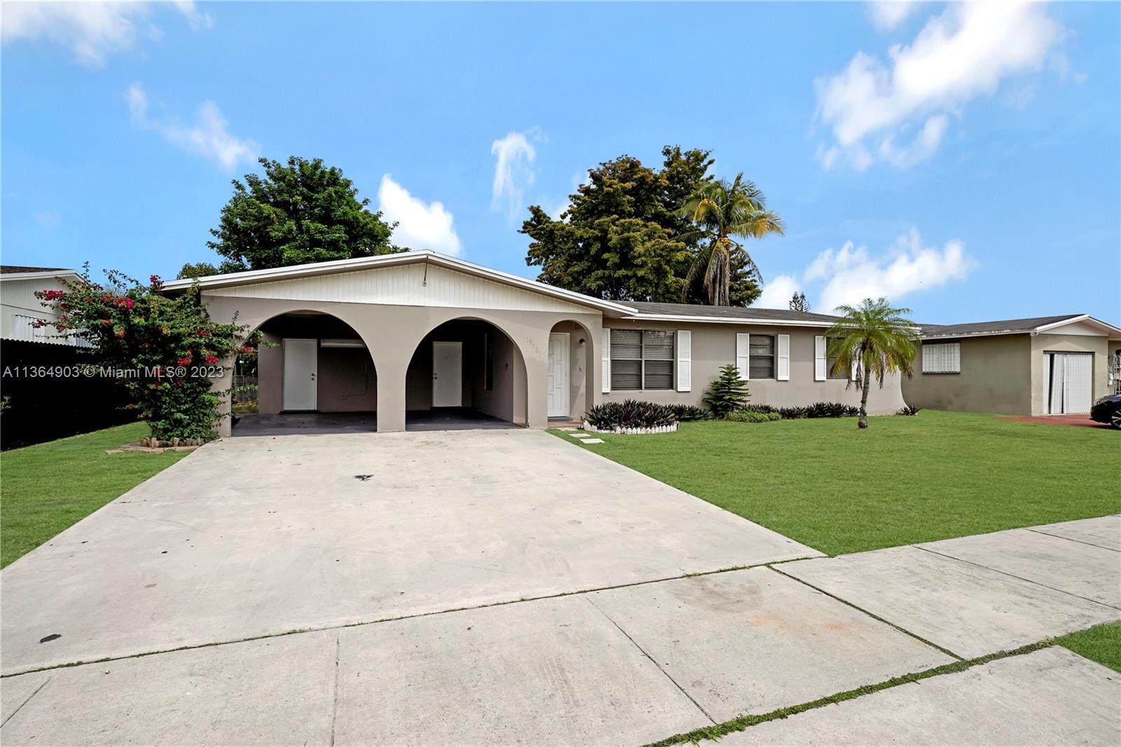 Photo of 19721 SW 119th Ave in Miami, FL