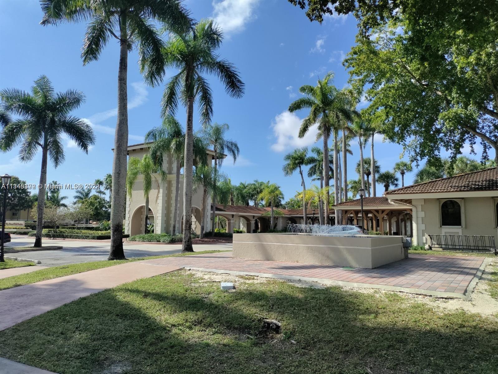 Photo of 18224 Mediterranean Blvd #1-17 in Hialeah, FL