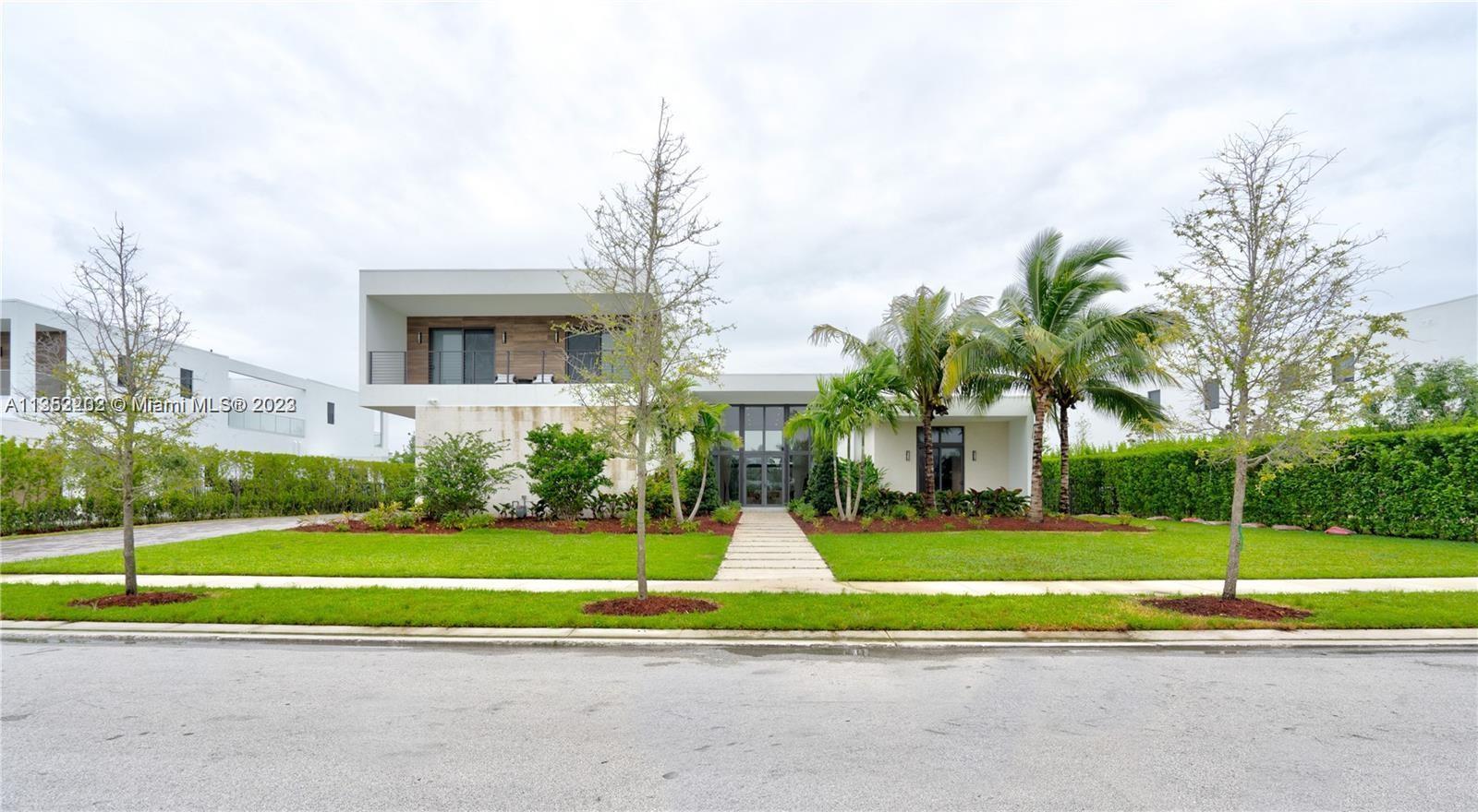 Photo of 16519 N Botaniko Dr N in Weston, FL