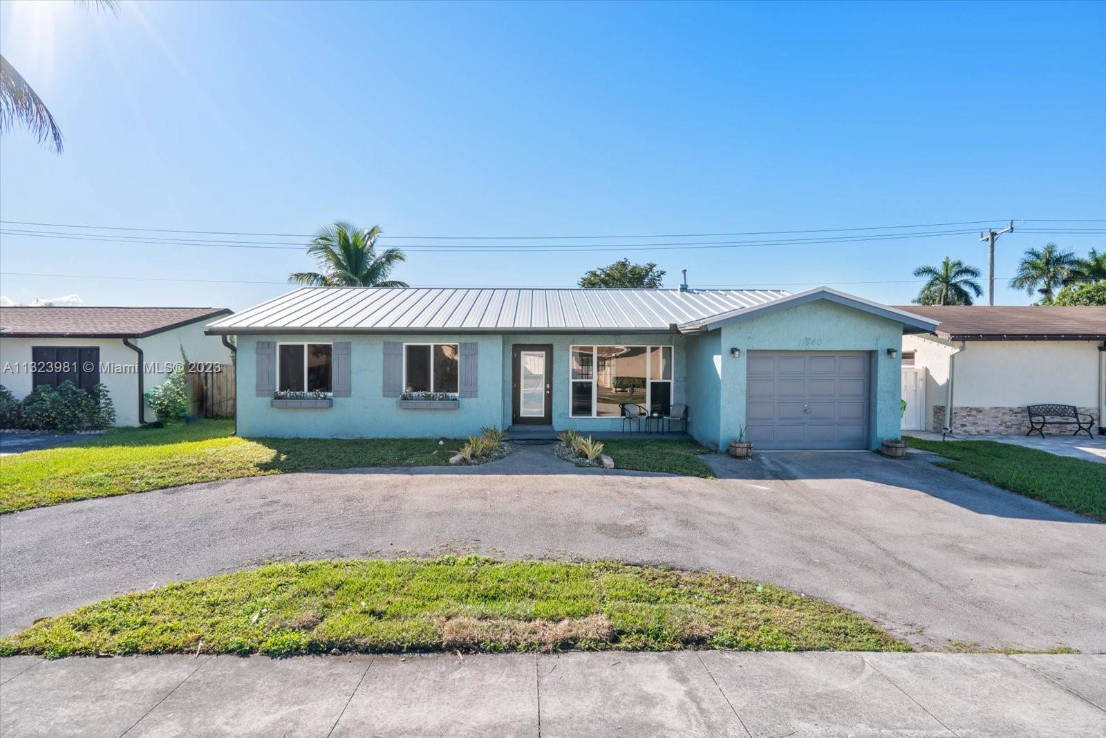 Photo of 11540 NW 35th St in Sunrise, FL