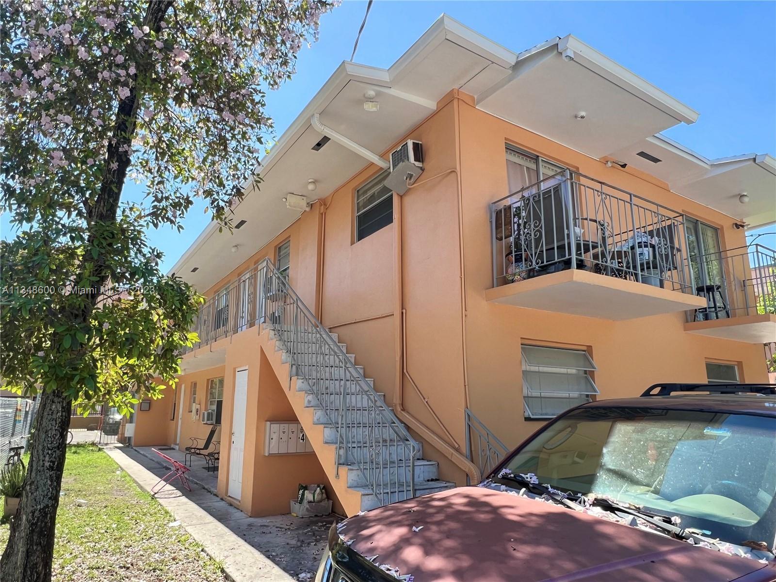 Photo of 932 NW 5 St in Miami, FL