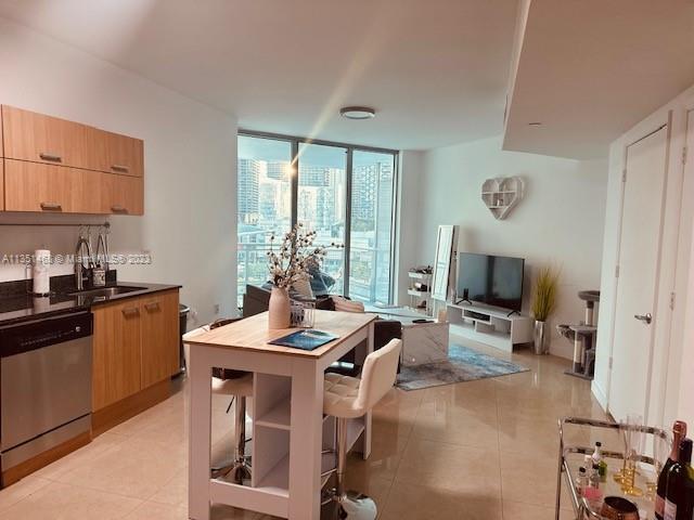 Photo of 350 S Miami Ave #1412 in Miami, FL