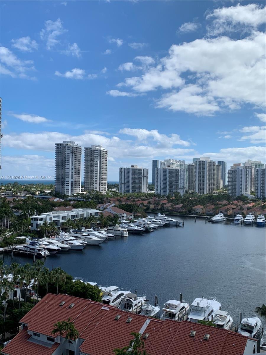 BEAUTIFUL MARINA AND OCEAN VIEWS from this BRIGHT, FULLY RENOVATED AND HIGHLY UPGRADED 2/2 * ITALIAN