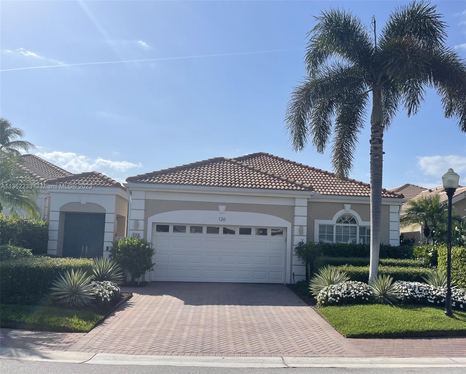 Photo of 126 Coral Cay Dr in Palm Beach Gardens, FL