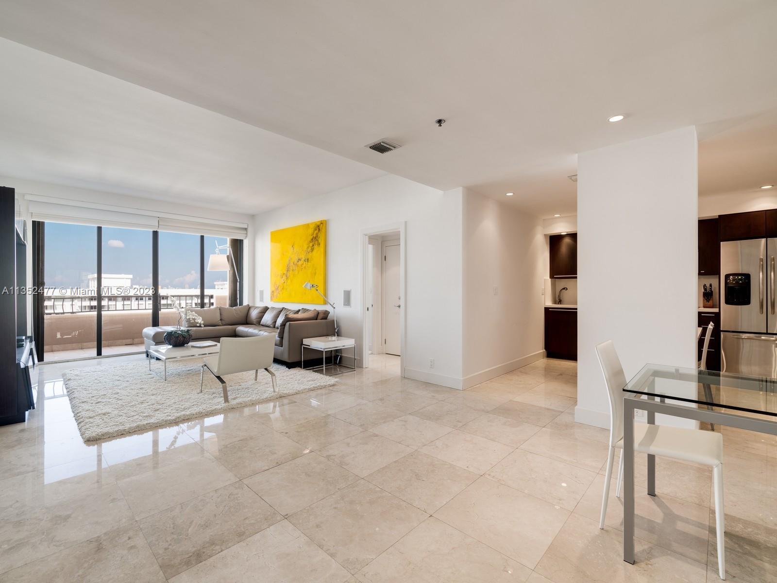 Photo of 251 Crandon Blvd #1131 in Key Biscayne, FL