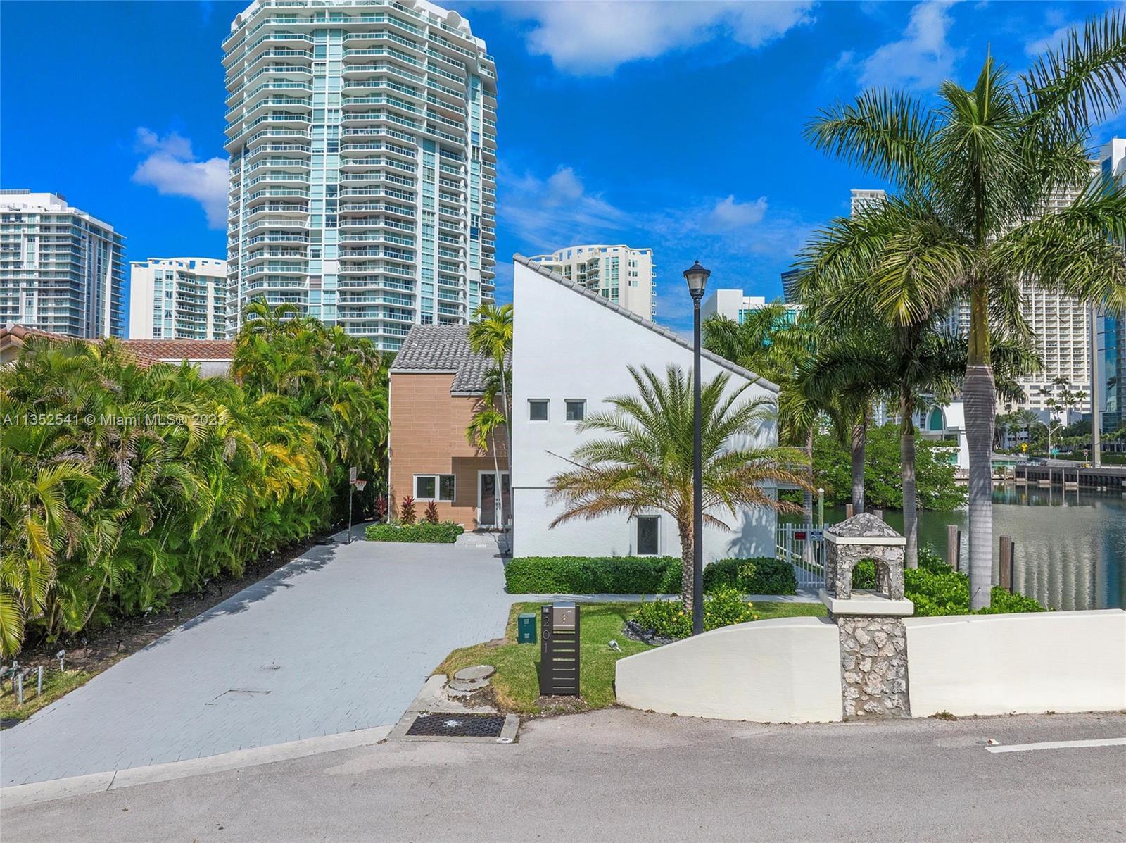 Photo of 201 Atlantic Ave in Sunny Isles Beach, FL