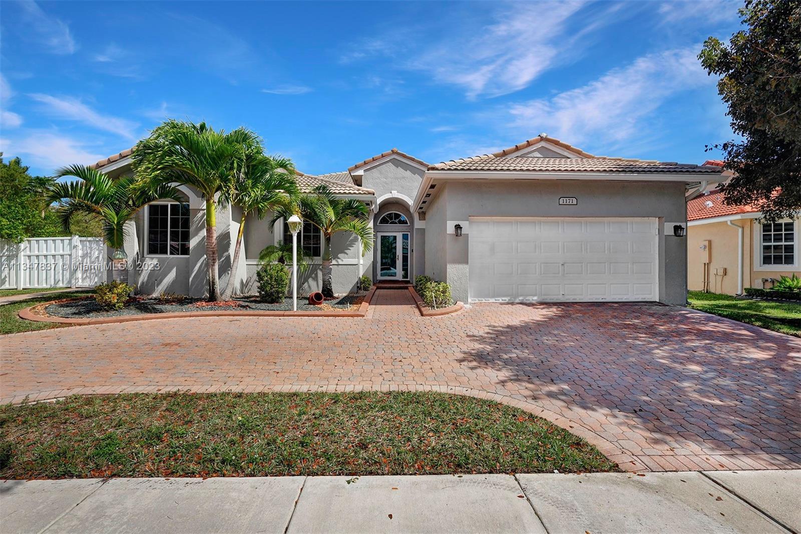 Photo of 1171 NW 141st Ave in Pembroke Pines, FL
