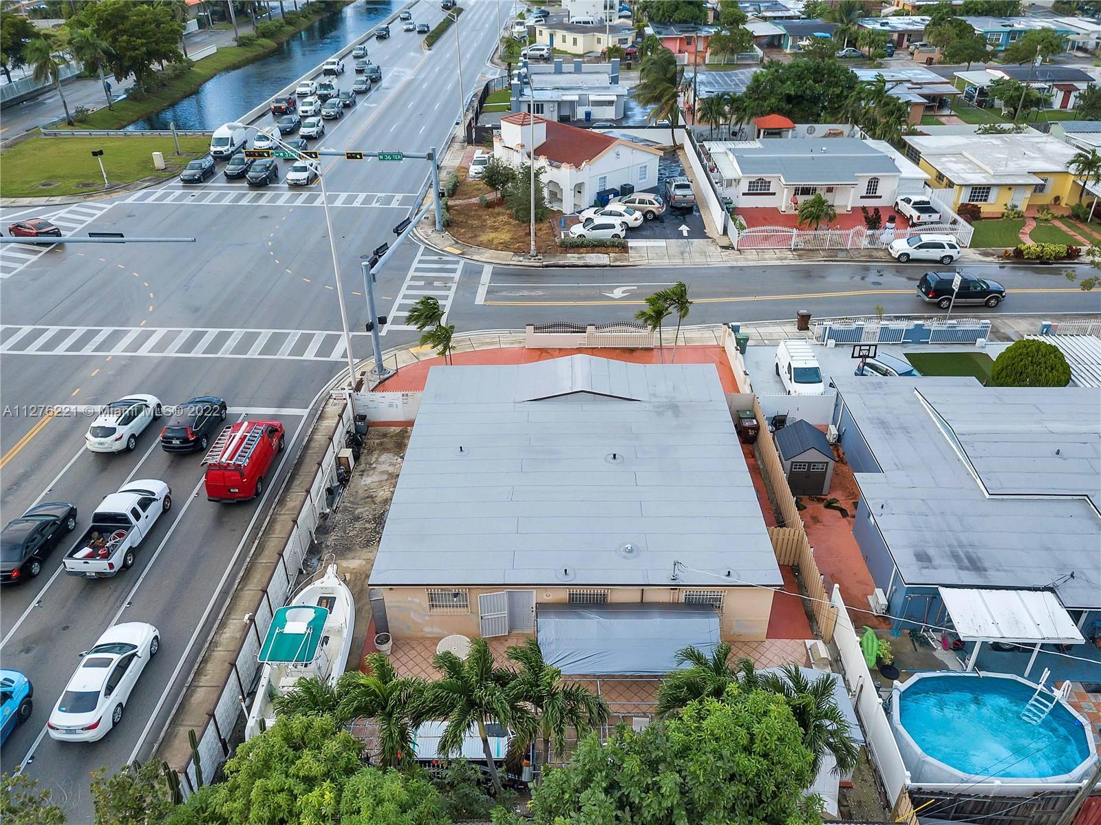 Photo of 382 W 36th Ter in Hialeah, FL