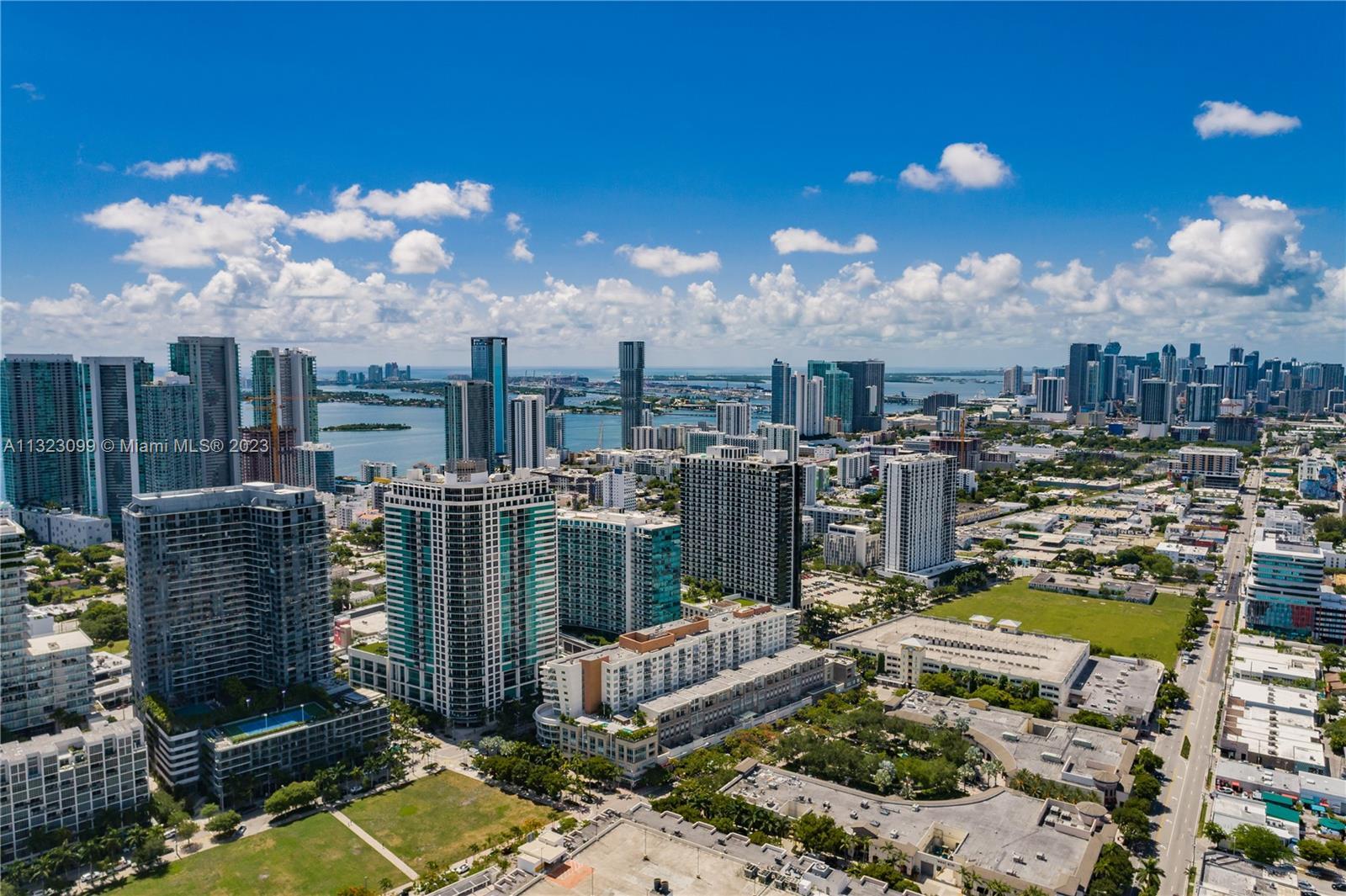 Beautiful and newly furnished 1 bedroom and 1 bathroom condominium in the heart of the most desirabl