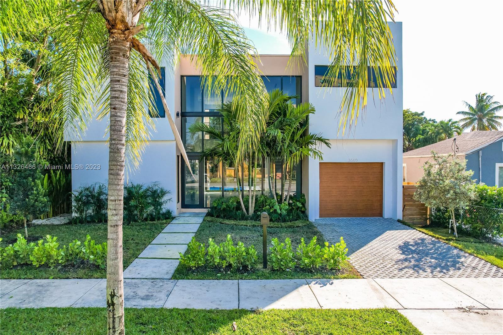 Photo of 3660 SW 12th St in Miami, FL