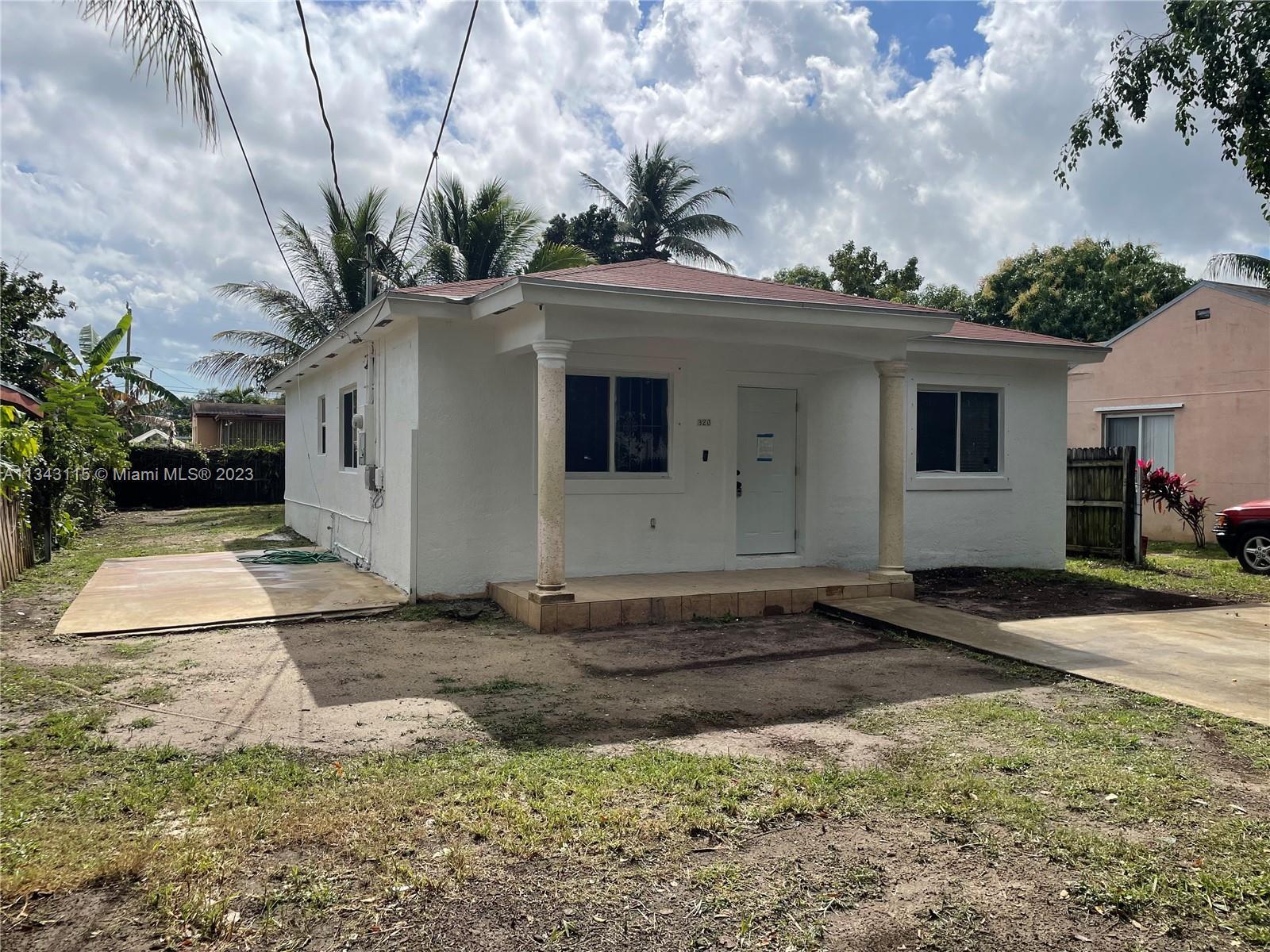 Photo of 320 NW 81st St in Miami, FL