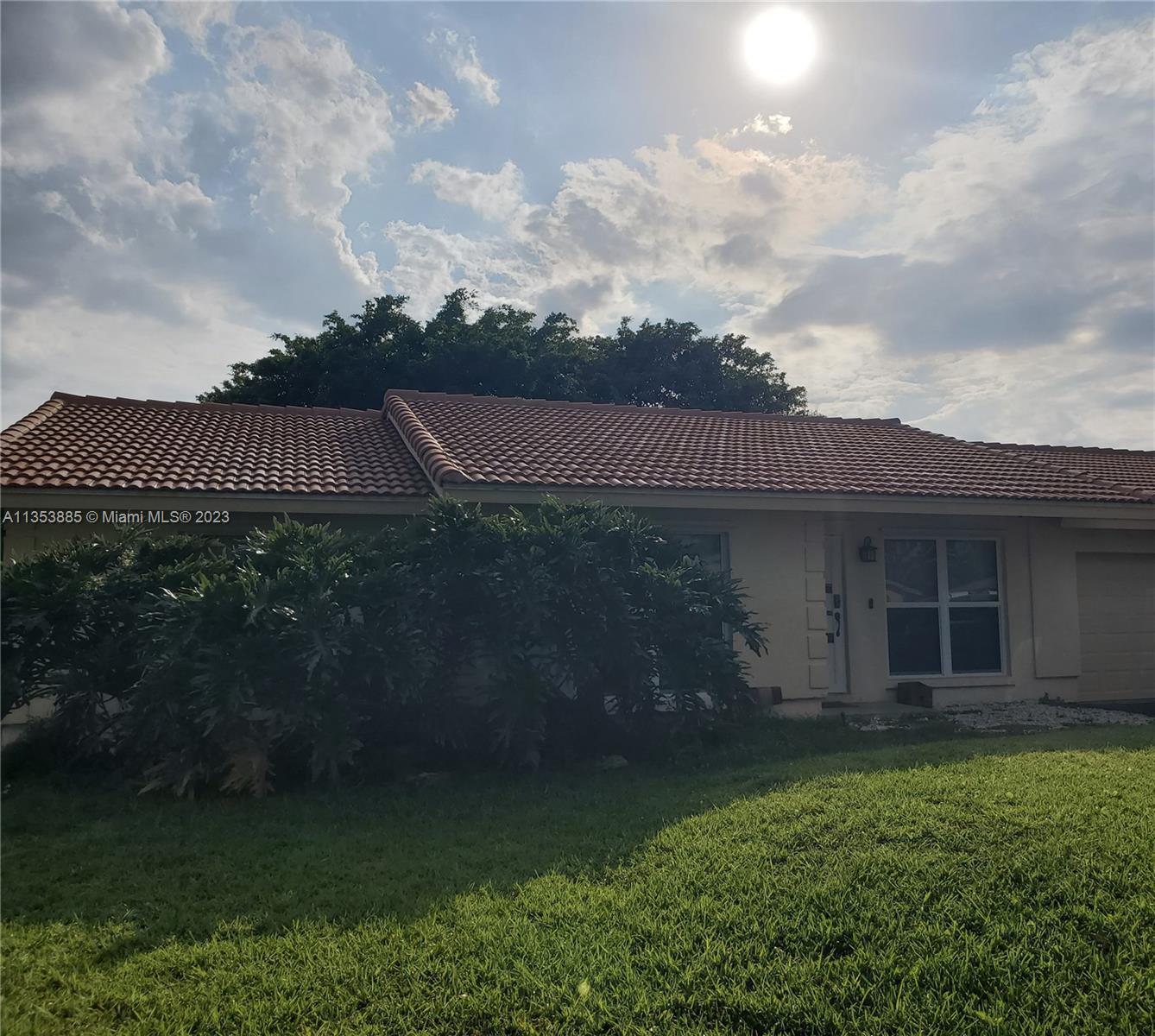 Photo of 8532 Shadow Wood Blvd in Coral Springs, FL