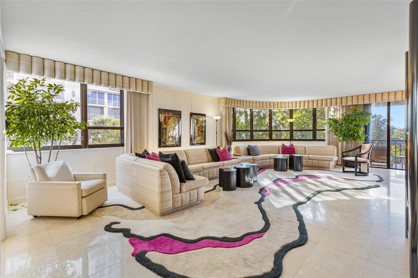 Bring your best design ideas and come ready to customize this spacious corner unit located on the oc