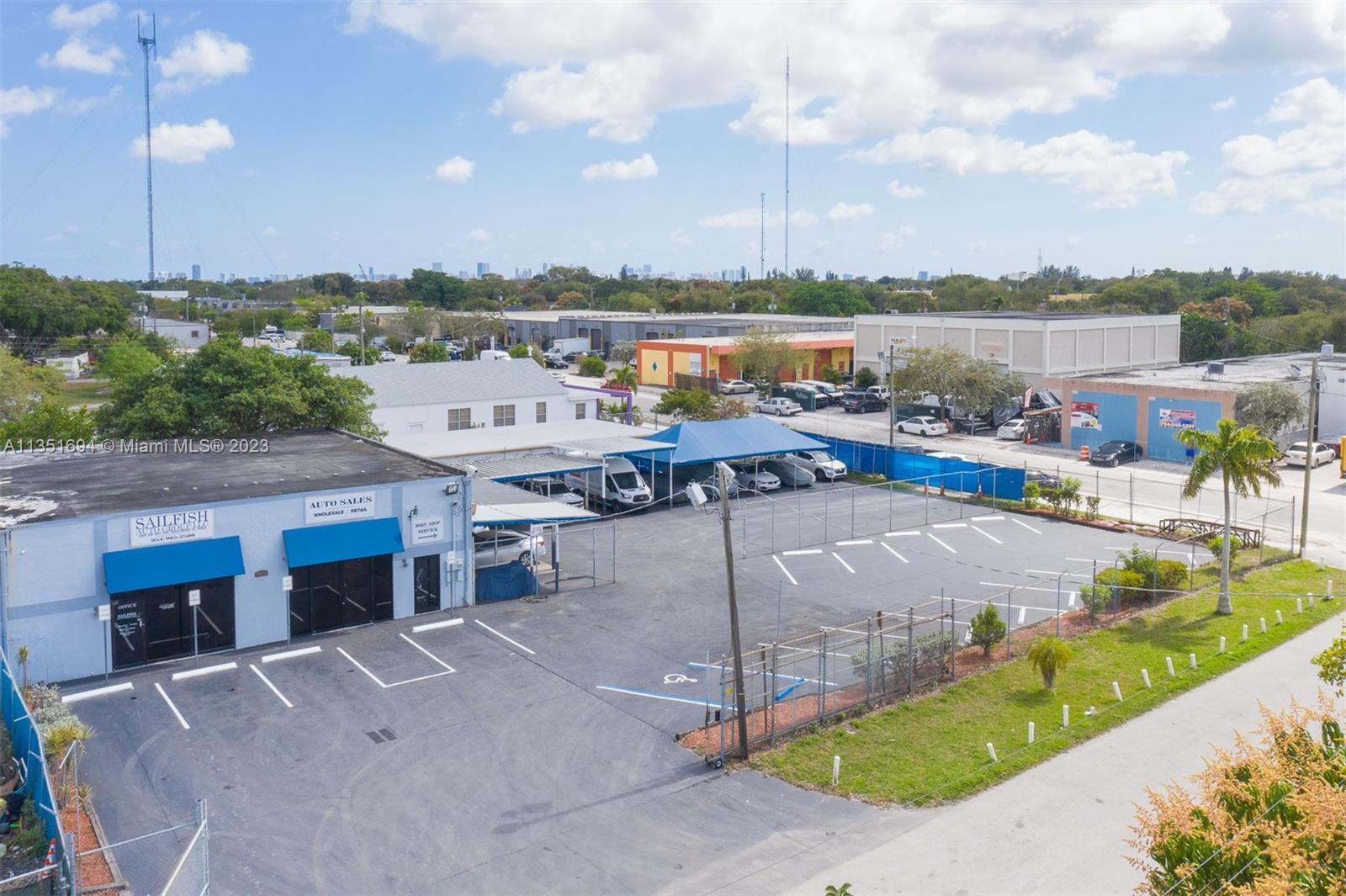 Photo of 2409 SW 59th Ter in West Park, FL