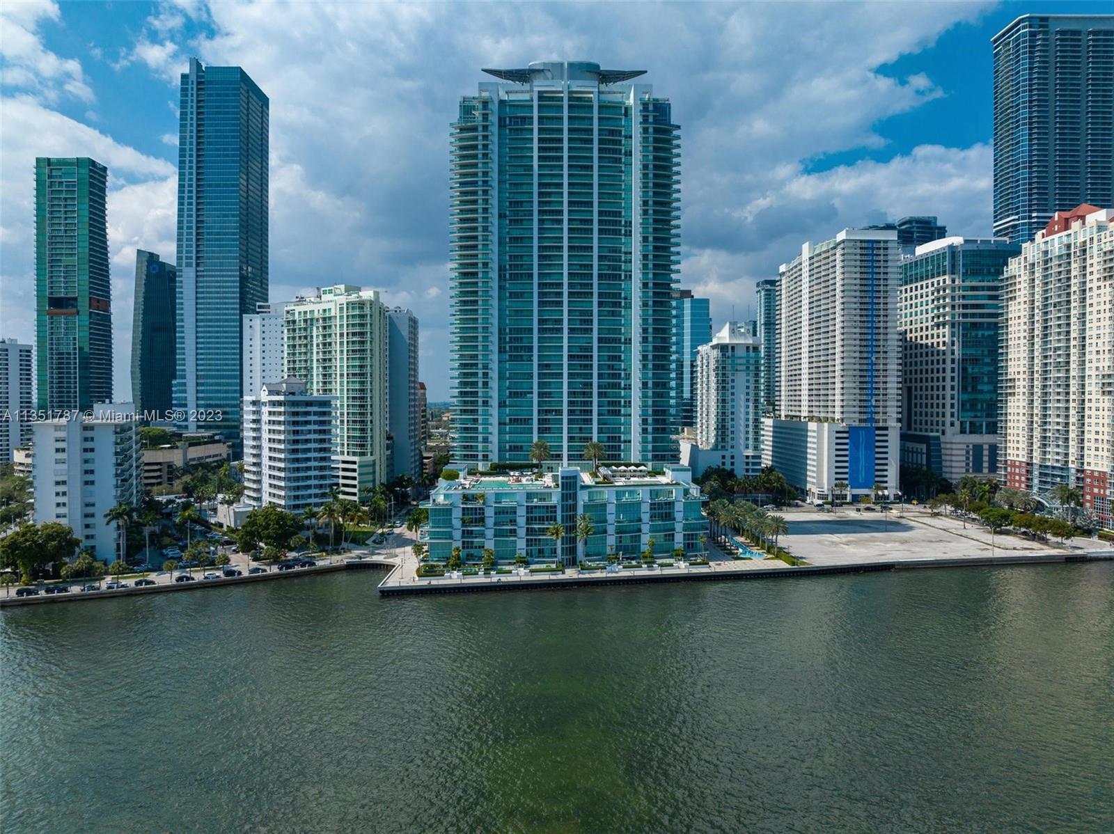 2/2 at sought after JADE at Brickell. The property is currently occupied, and occupants cannot be di