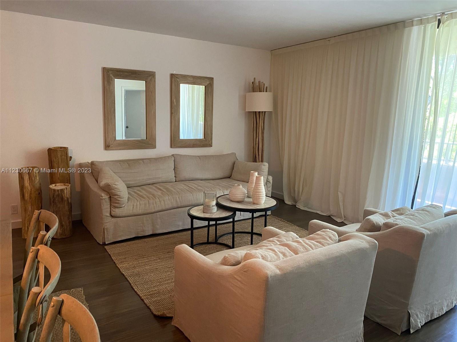 Photo of 141 Crandon Bl #339 in Key Biscayne, FL
