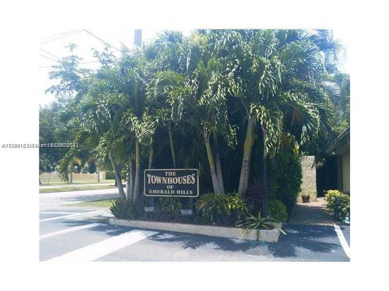 Photo of 111 W Bonnie Brae Wy #15-94 in Hollywood, FL