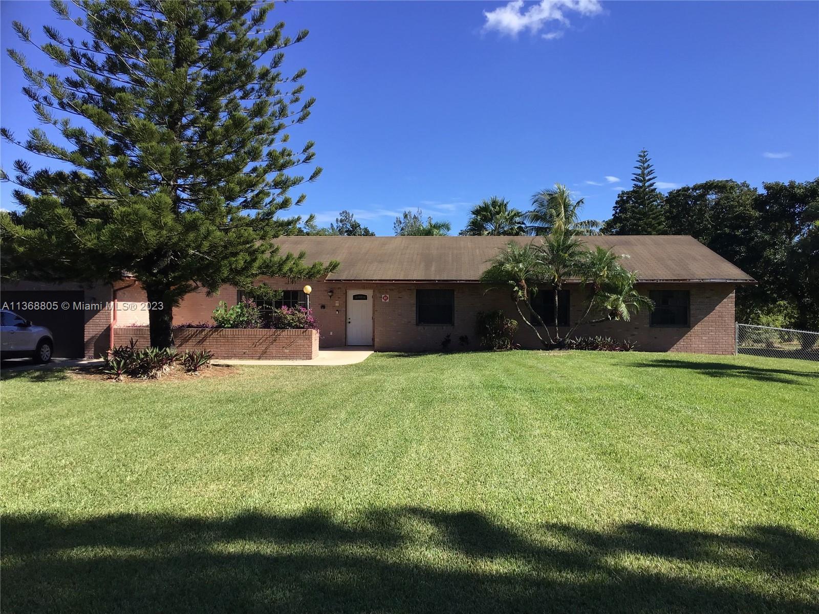 Photo of 5600 SW 185th Wy in Southwest Ranches, FL