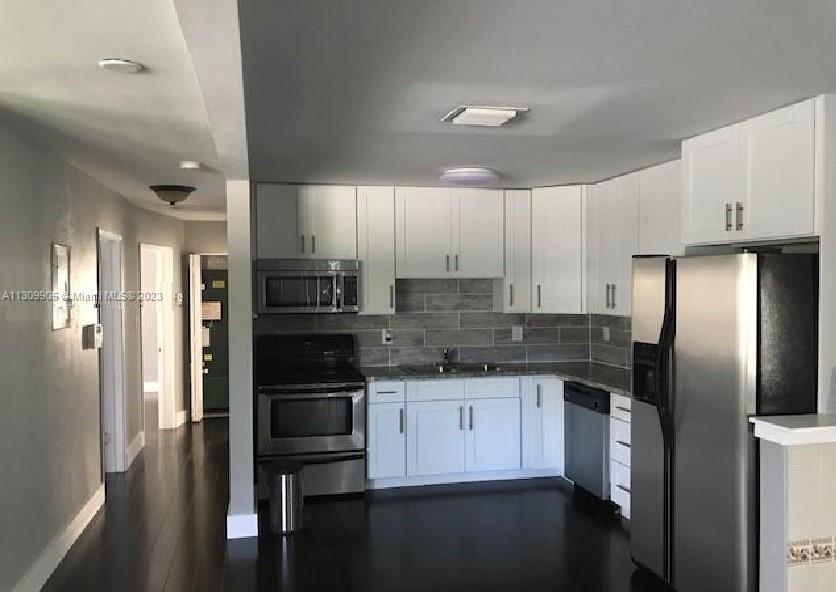 Photo of 2600 Hayes St in Hollywood, FL