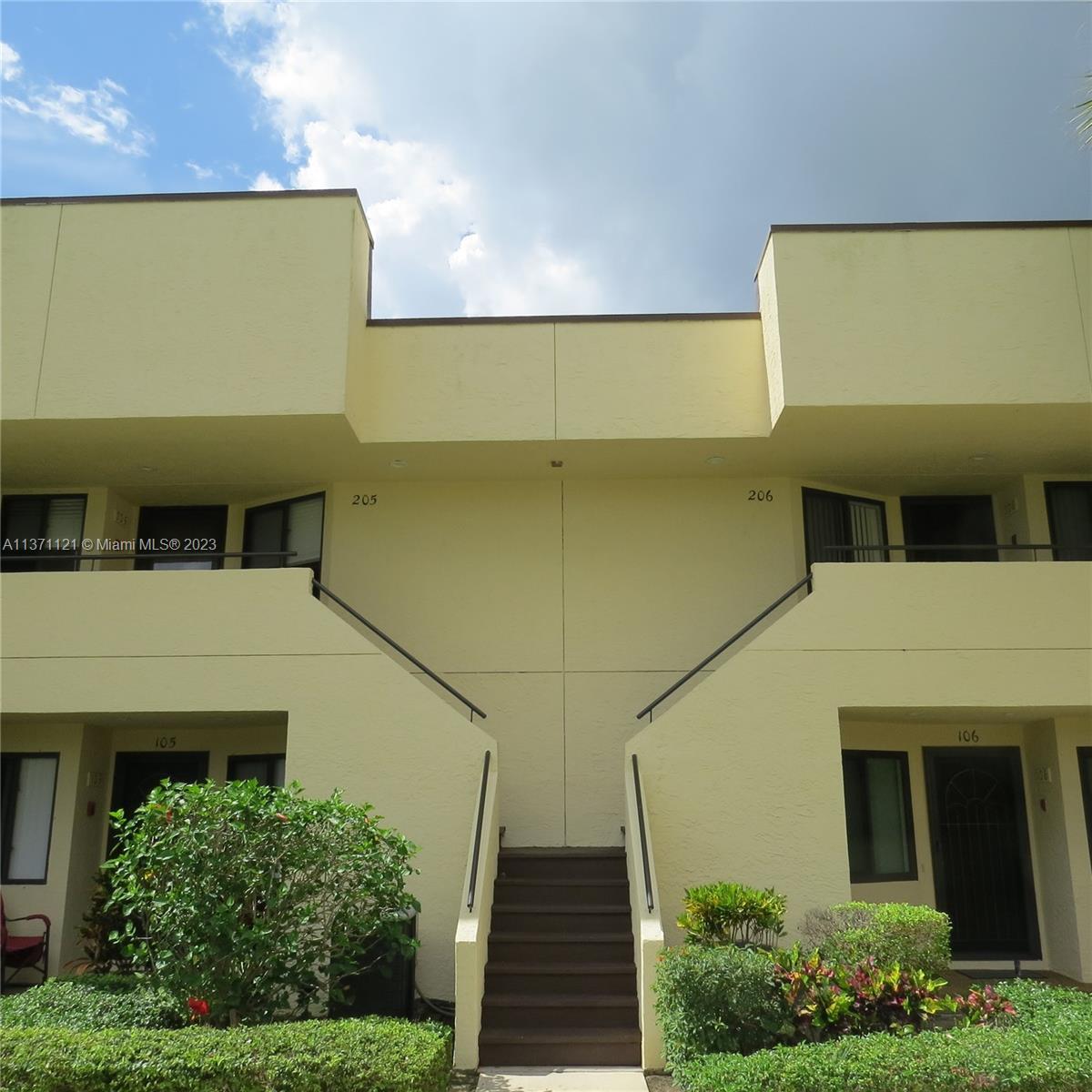 Photo of 6940 SE Constitution Blvd #205 in Hobe Sound, FL