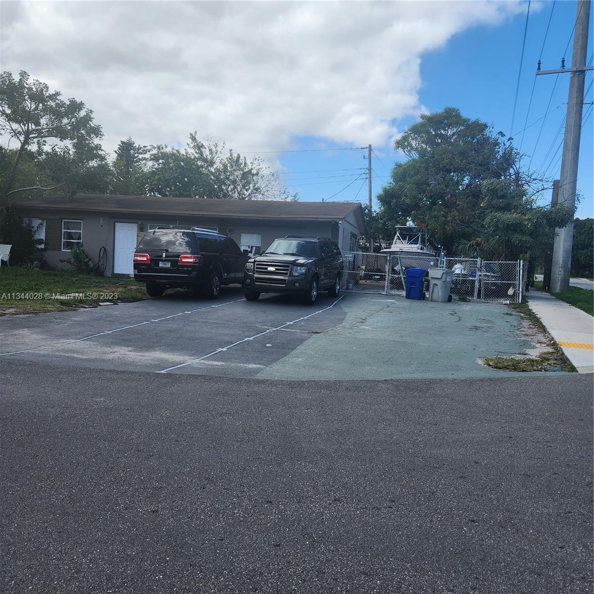 Photo of 3191 NE 11th Ave in Pompano Beach, FL