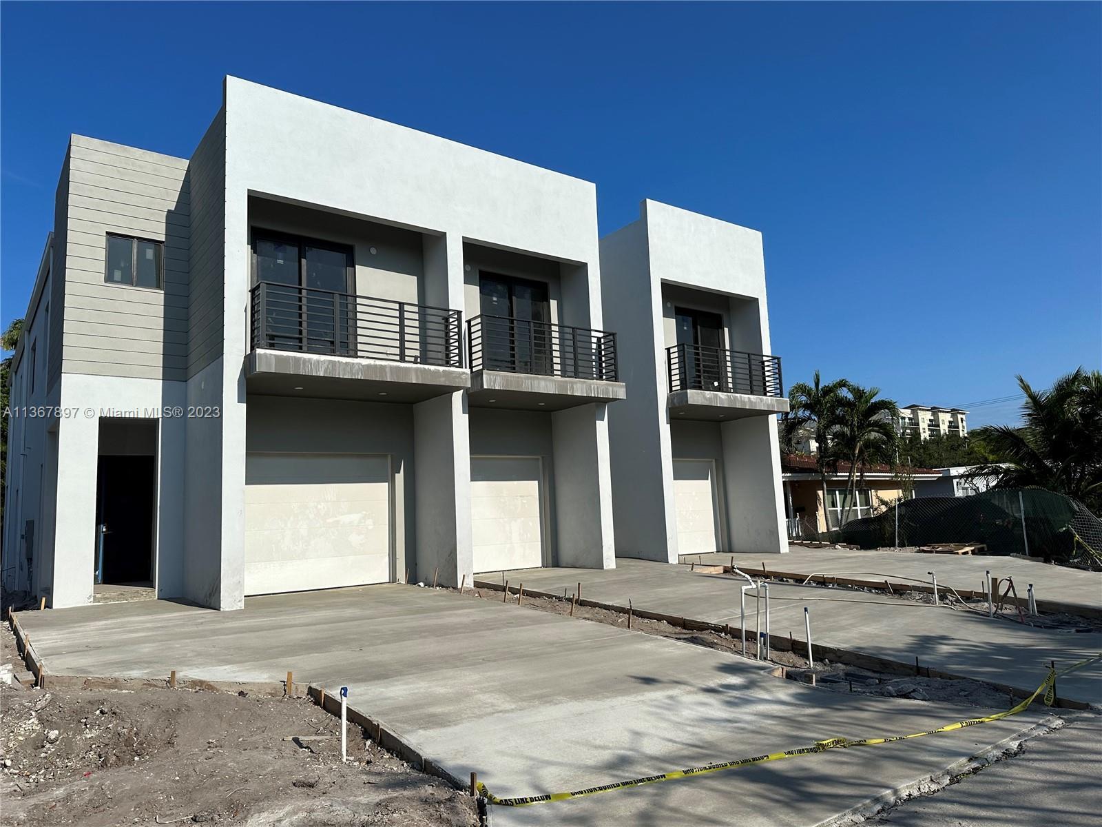 Photo of 1118 NE 10 Ave in Fort Lauderdale, FL