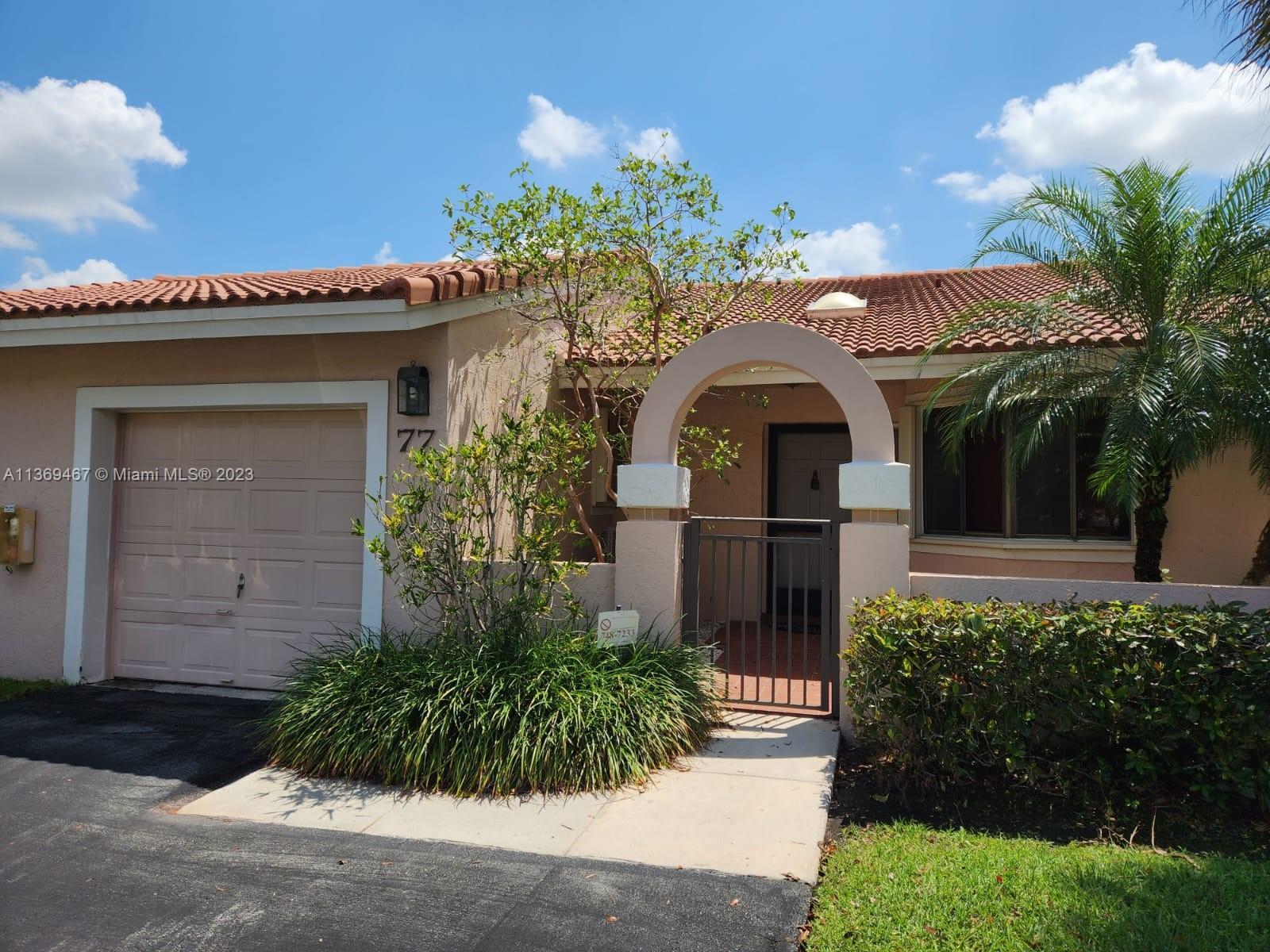 Photo of 16616 Greens Edge Cir in Weston, FL