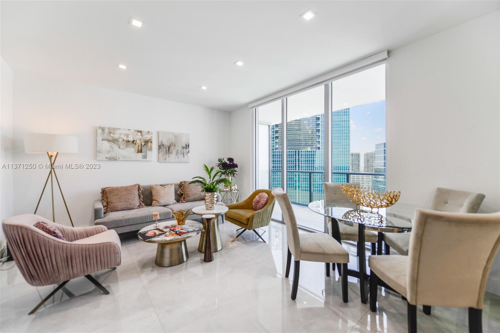 Photo of 1300 Brickell Bay Dr #3100 in Miami, FL