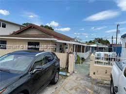 Photo of 173 E 9th St in Hialeah, FL