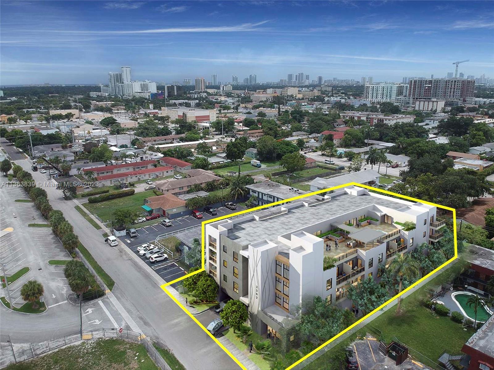 Photo of 2306 Pierce St in Hollywood, FL