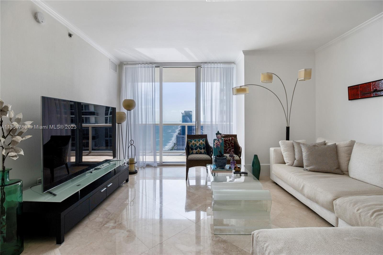 Photo of 1830 S Ocean Dr #3904 in Hallandale Beach, FL
