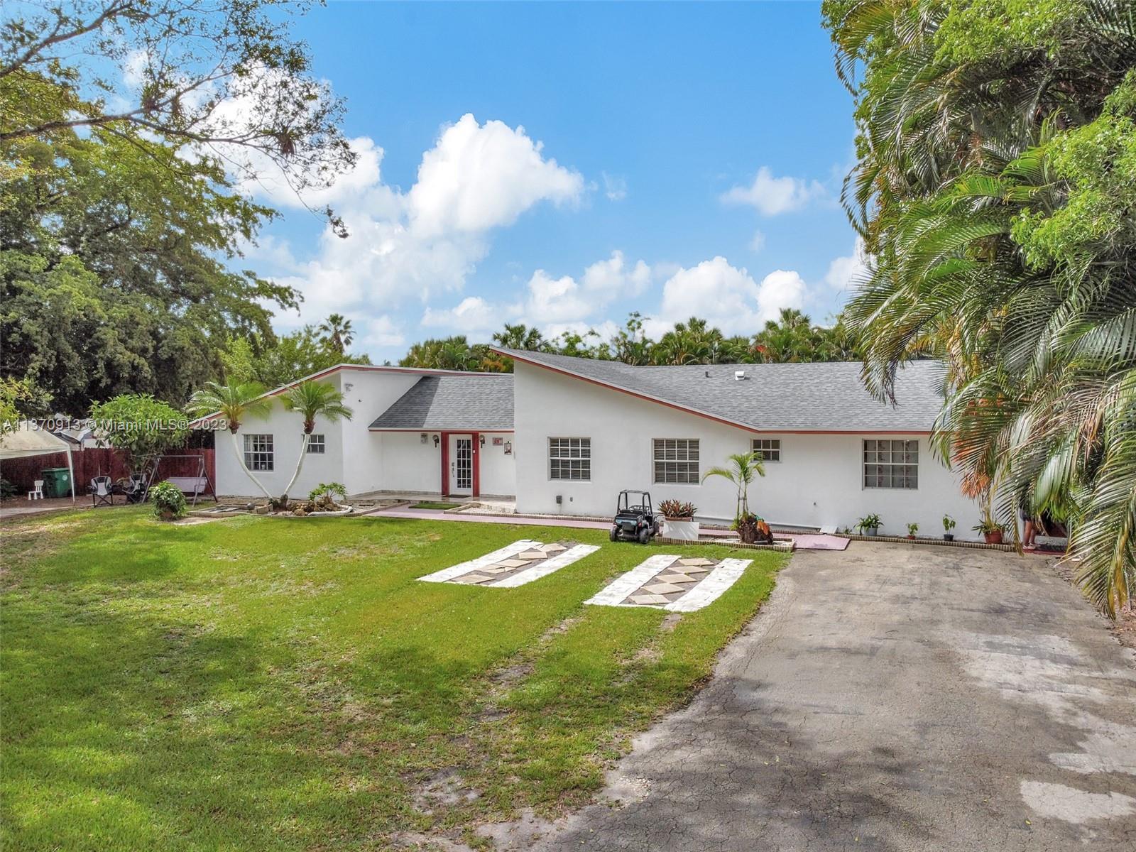 Photo of 14470 SW 31st Pl in Davie, FL