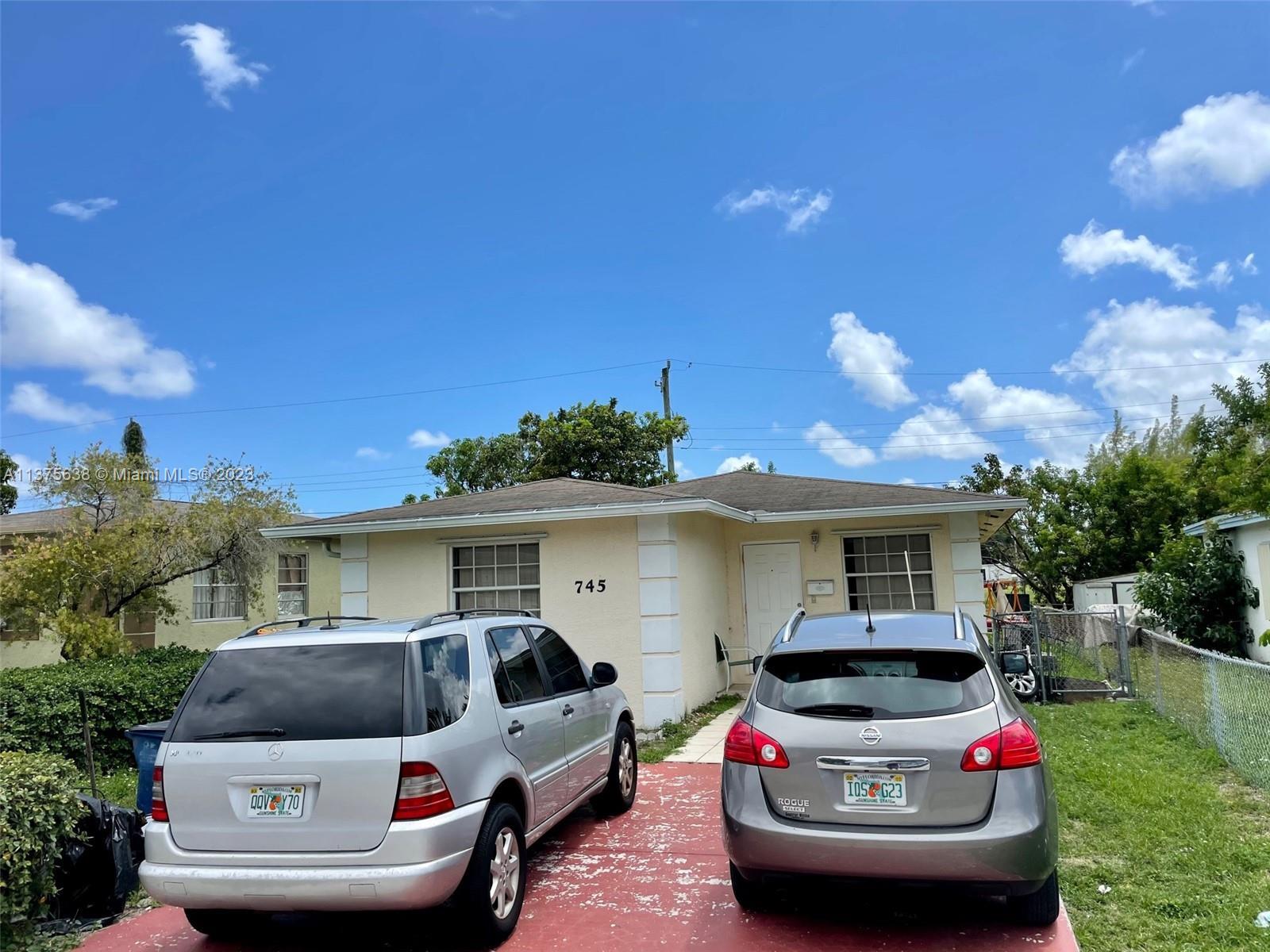 Photo of 745 NW 3rd Ct in Hallandale Beach, FL