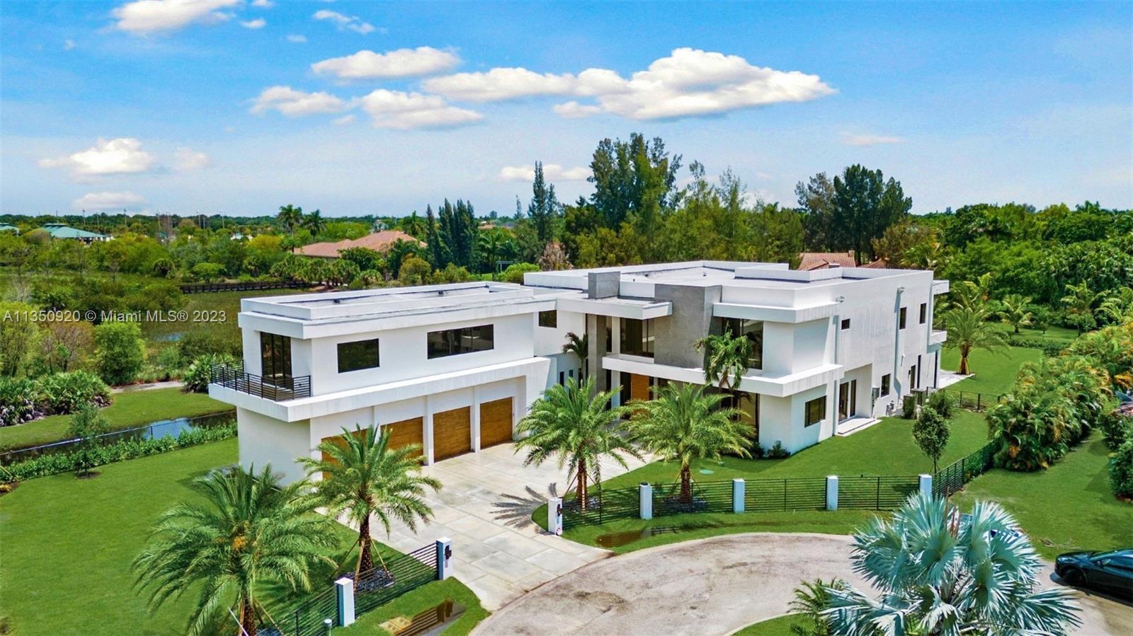 Photo of 12300 NW 15th St in Plantation, FL