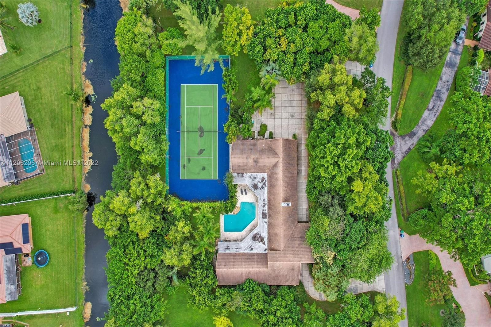 Photo of 4020 NW 101st Dr in Coral Springs, FL