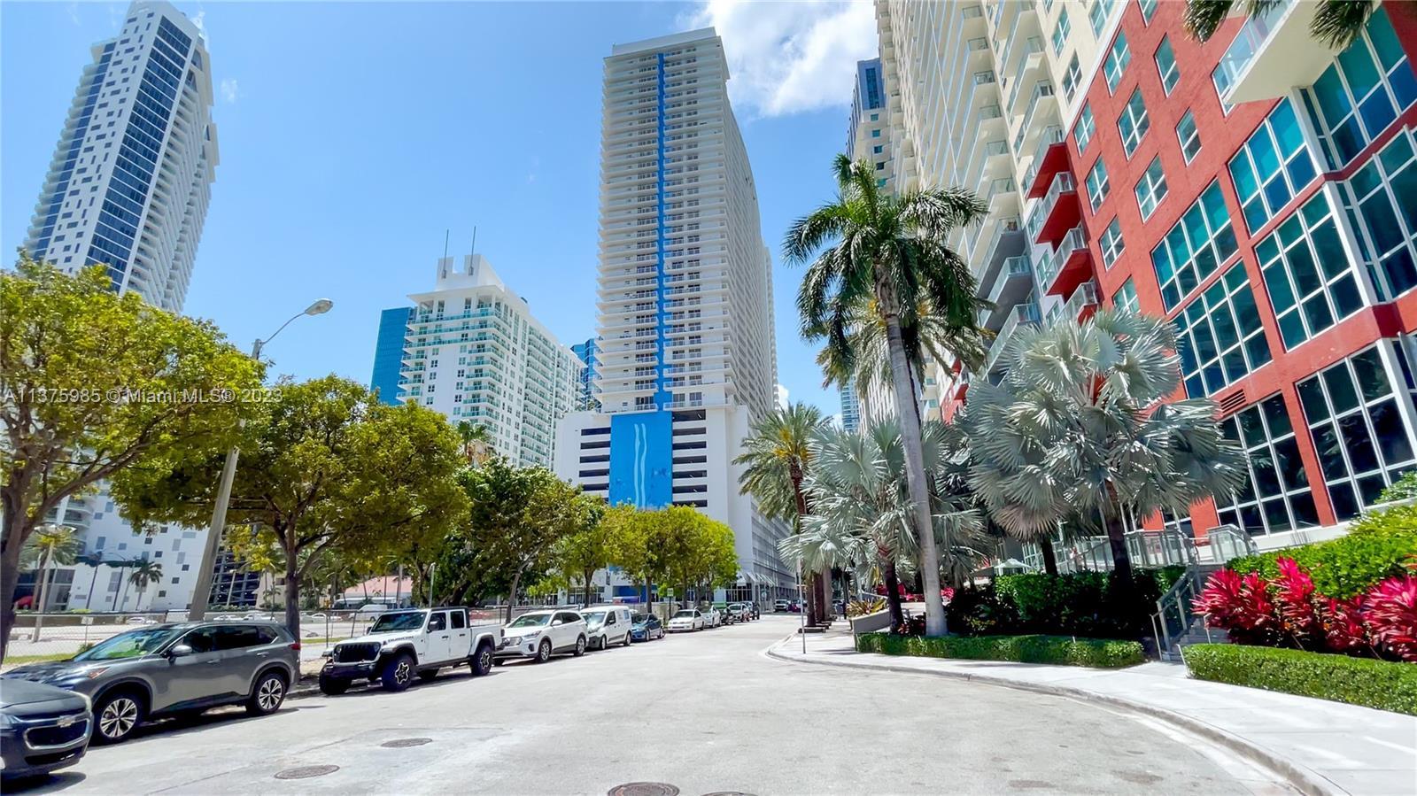 Photo of 1200 Brickell Bay Dr #1908 in Miami, FL