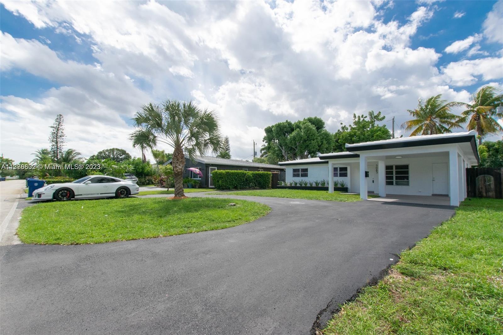 Photo of 3083 NE 5th Ter in Wilton Manors, FL