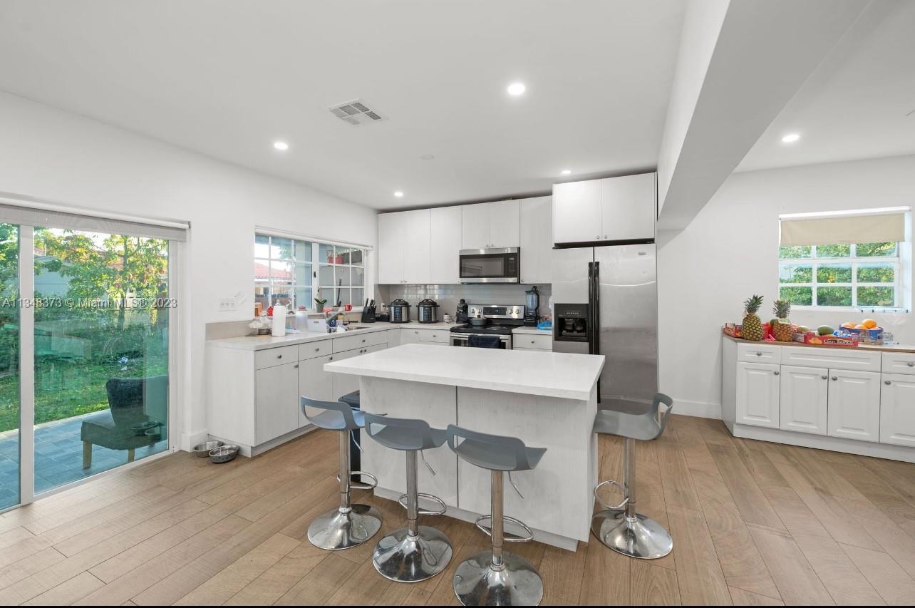 Photo of 4240 SW 4th St in Miami, FL