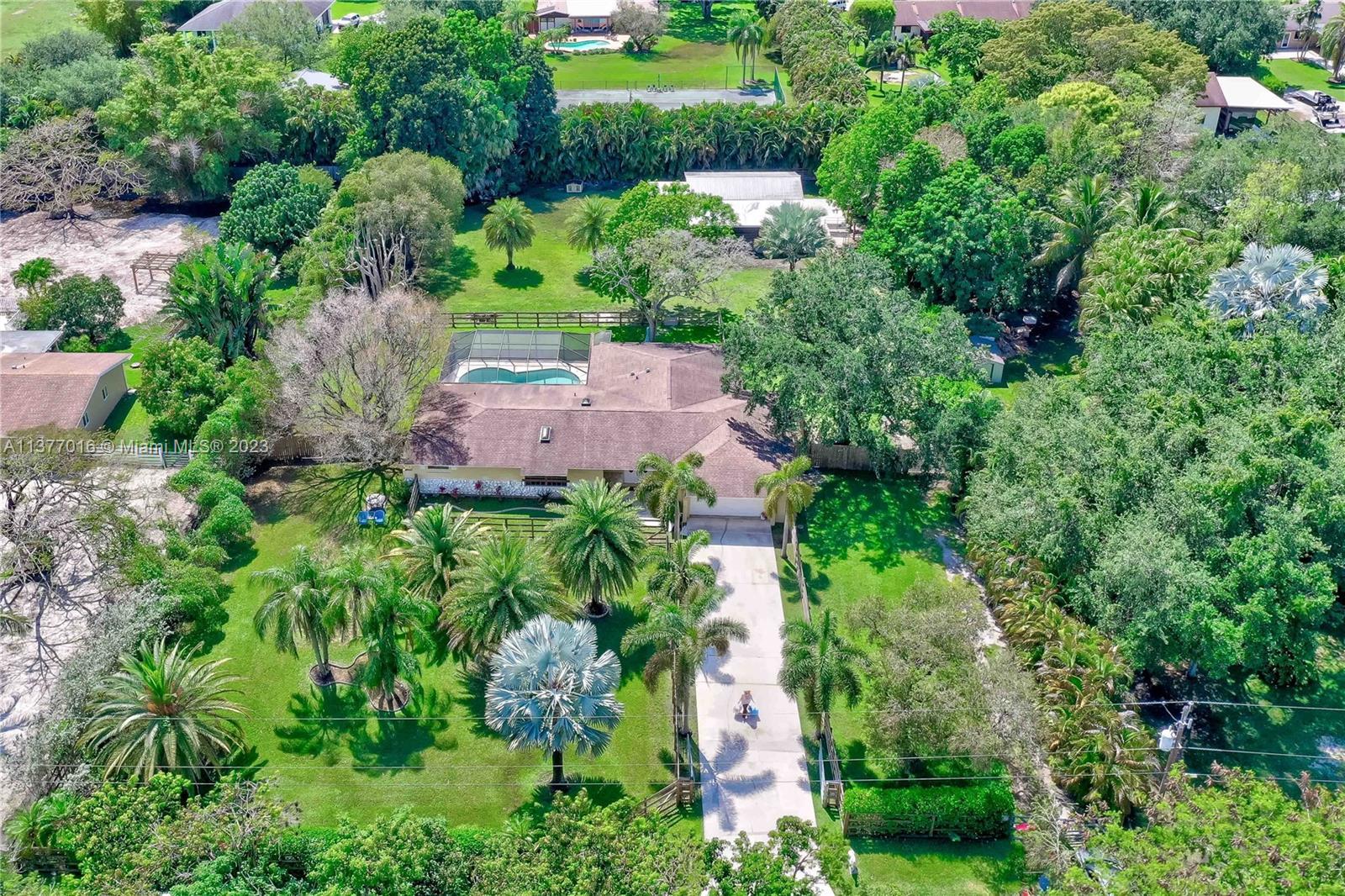 Photo of 5821 SW 162nd Ave in Southwest Ranches, FL