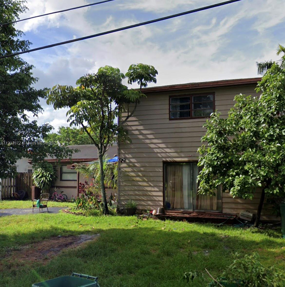 Photo of 5700 SW 56th St in Davie, FL