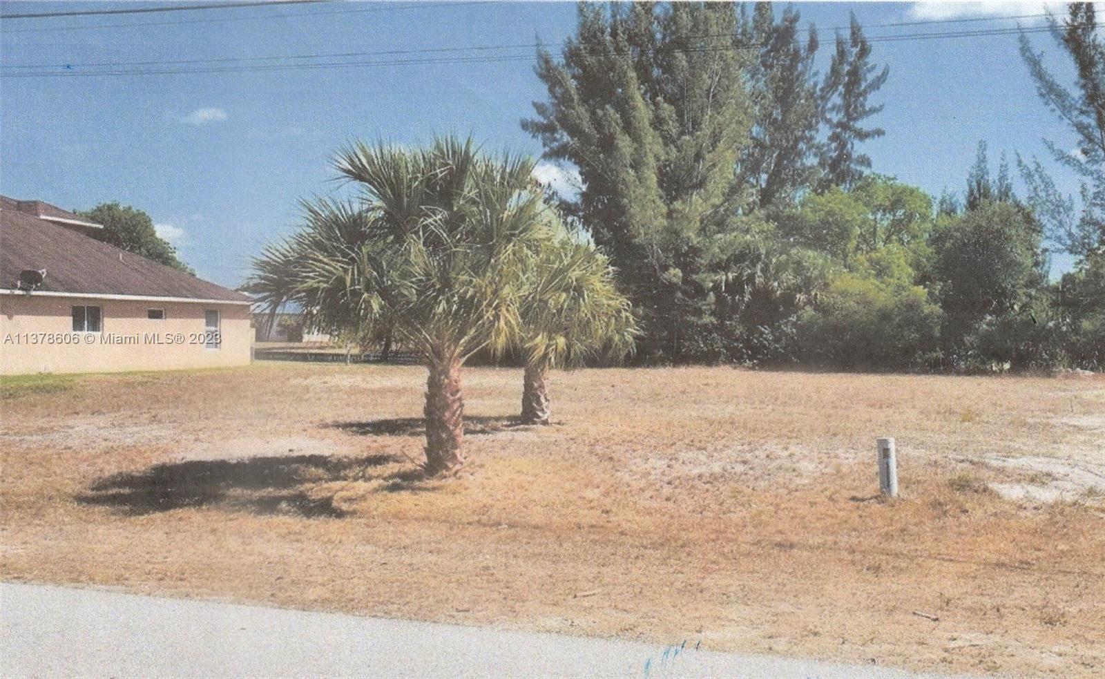 Photo of 118 SW 31 Te in Cape Coral, FL