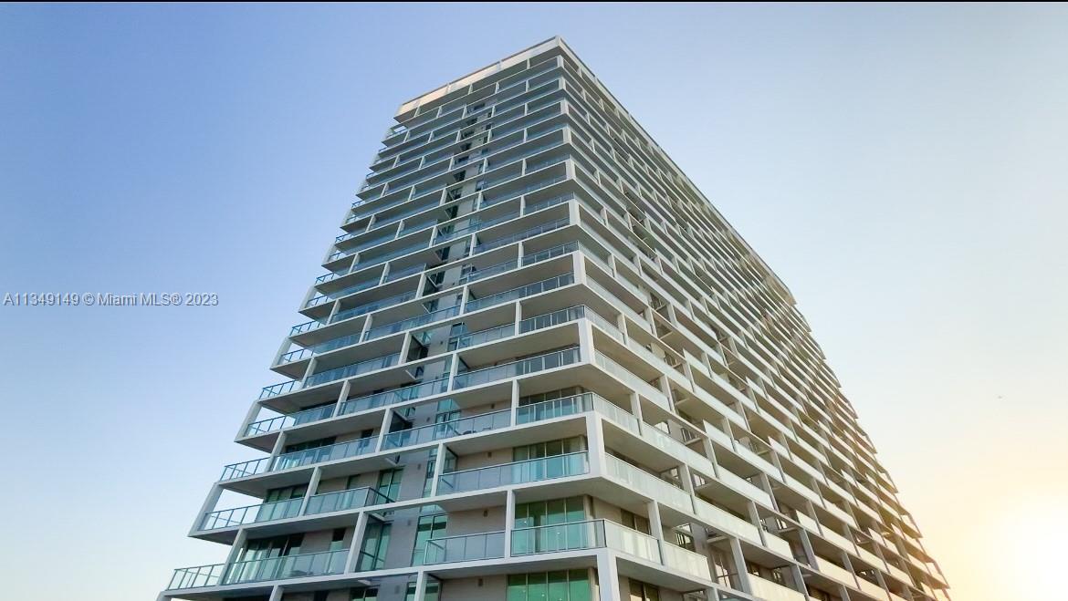 Photo of 2000 Metropica Wy #811 in Sunrise, FL