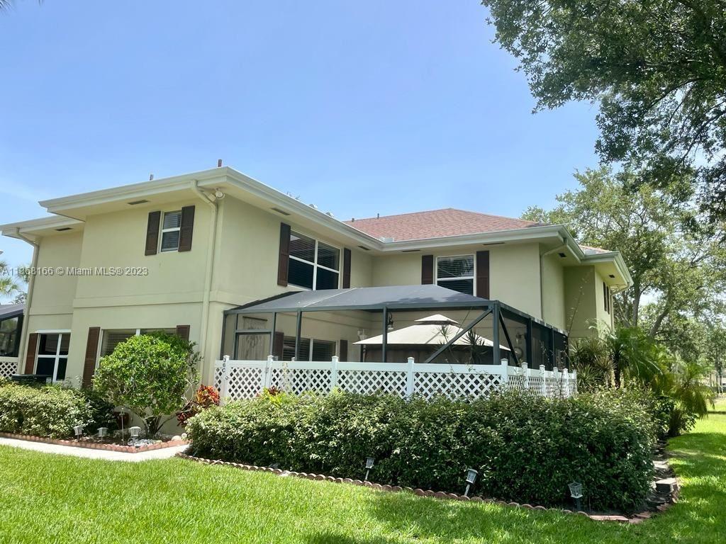 Photo of 36 Danbury Ct #C in Royal Palm Beach, FL