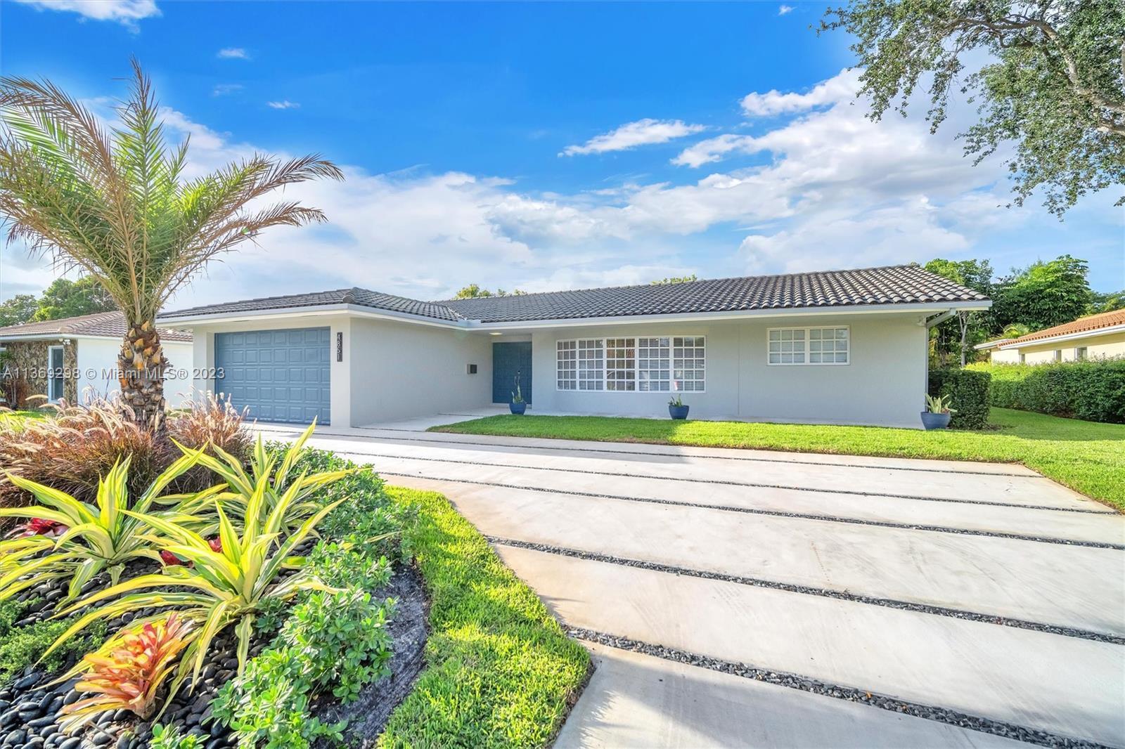 Photo of 4851 N 37th St in Hollywood, FL