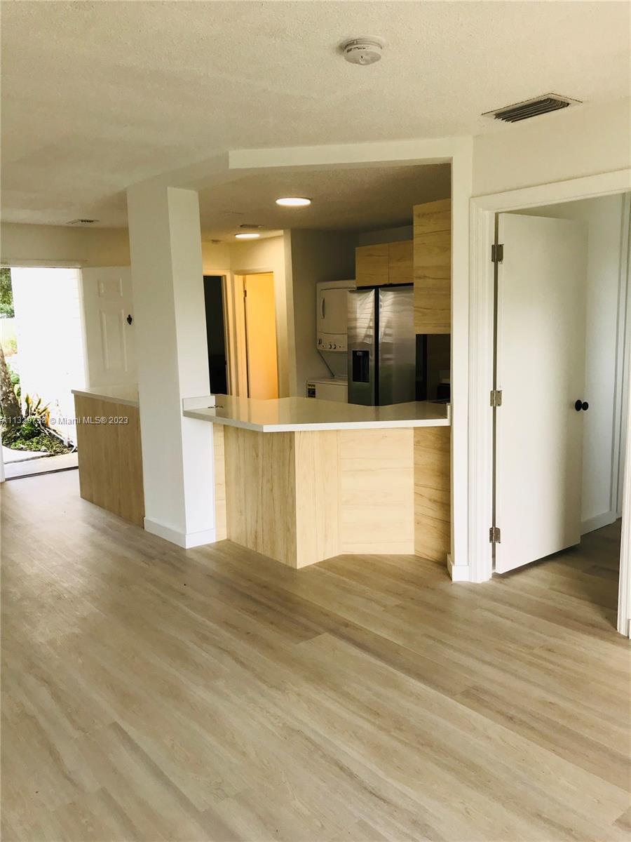 Photo of 3449 NW 44th St #107 in Oakland Park, FL