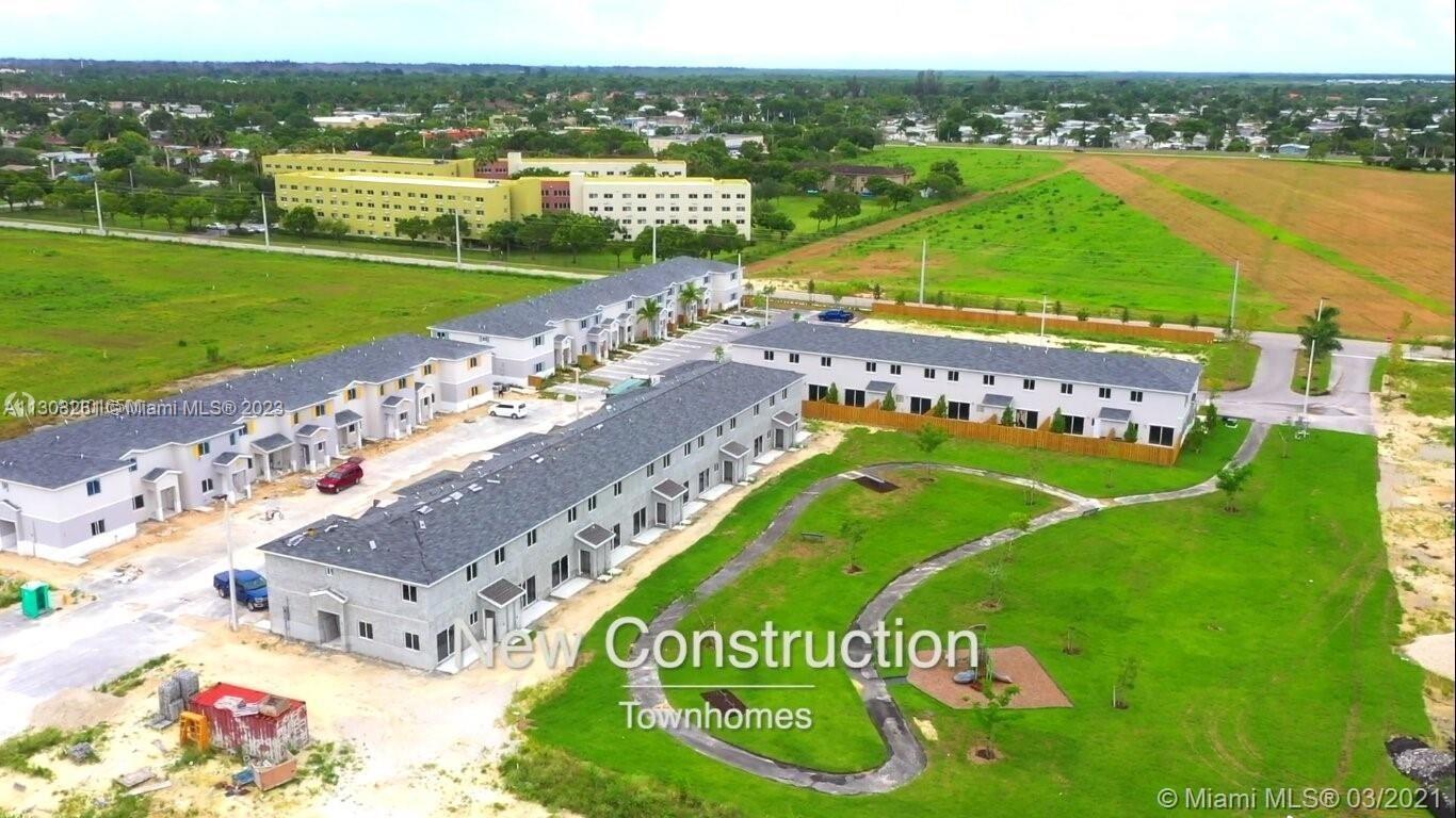 Photo of 396 NW 12th Pl in Florida City, FL